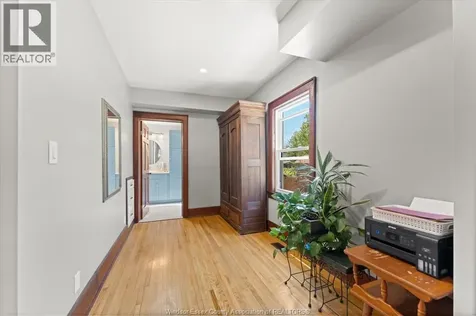 71 Pearl Street West Kingsville ON N9Y 1V5