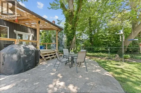 71 Pearl Street West Kingsville ON N9Y 1V5