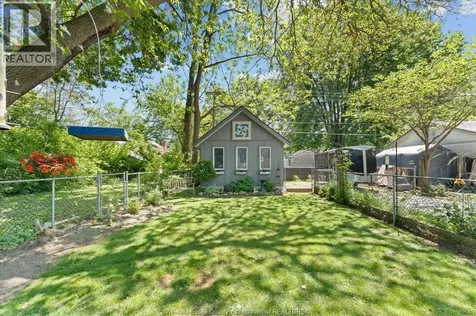 71 Pearl Street West Kingsville ON N9Y 1V5
