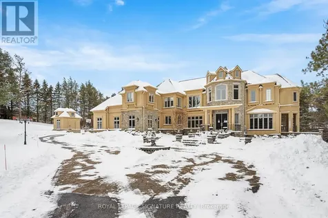 8 Elia Drive Whitchurch-stouffville ON L4A 7X5