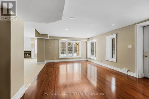 8 Elia Drive Whitchurch-stouffville ON L4A 7X5