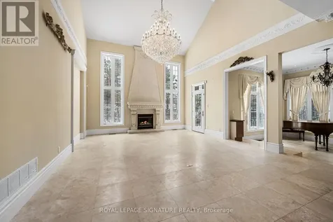 8 Elia Drive Whitchurch-stouffville ON L4A 7X5