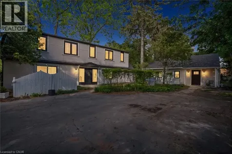 1182 Linbrook Road Oakville ON L6J 2L4