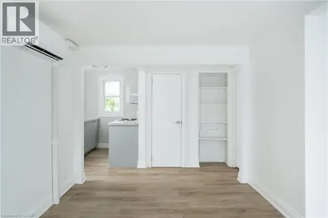 1182 Linbrook Road Oakville ON L6J 2L4