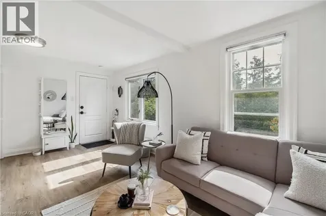 1182 Linbrook Road Oakville ON L6J 2L4
