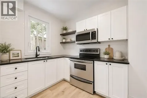 1182 Linbrook Road Oakville ON L6J 2L4
