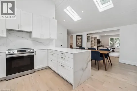 1182 Linbrook Road Oakville ON L6J 2L4