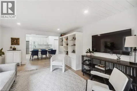 1182 Linbrook Road Oakville ON L6J 2L4