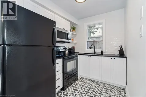 1182 Linbrook Road Oakville ON L6J 2L4