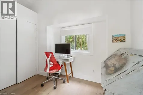 1182 Linbrook Road Oakville ON L6J 2L4