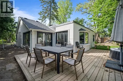 1182 Linbrook Road Oakville ON L6J 2L4
