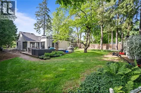 1182 Linbrook Road Oakville ON L6J 2L4