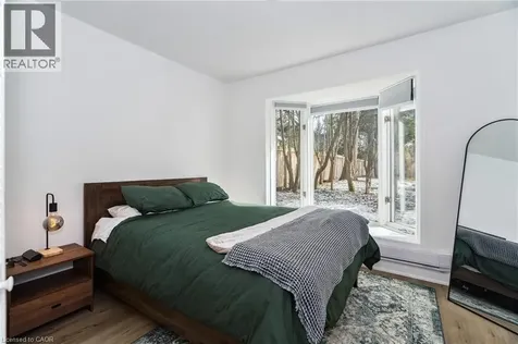 1182 Linbrook Road Oakville ON L6J 2L4