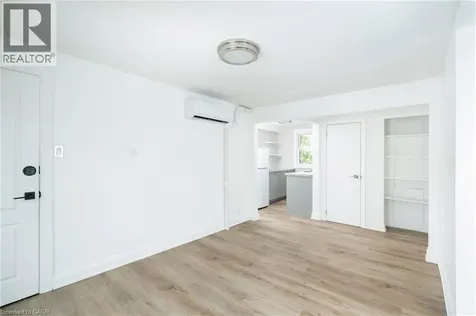 1182 Linbrook Road Oakville ON L6J 2L4