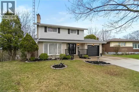 36 Buckingham Drive Hamilton ON L9C 2G5