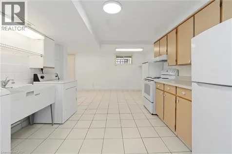 36 Buckingham Drive Hamilton ON L9C 2G5