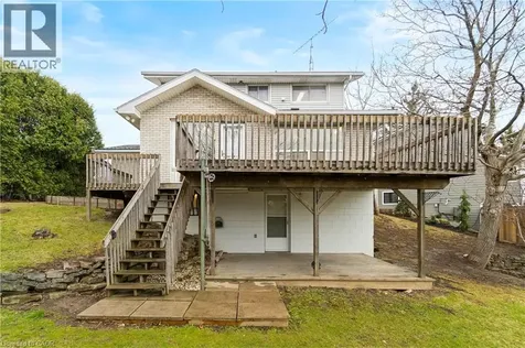 36 Buckingham Drive Hamilton ON L9C 2G5