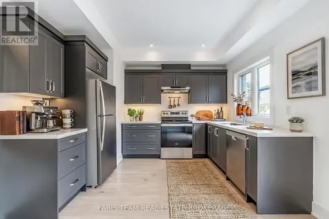 53 Harvest Crescent Barrie ON L9J 0T5