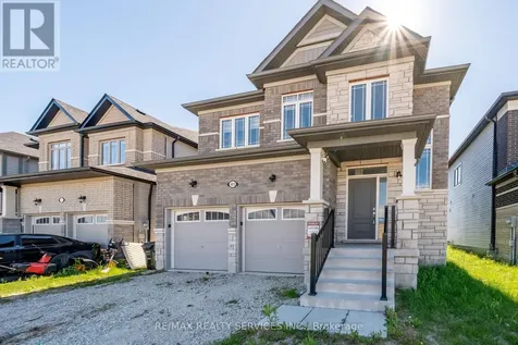 41 Union Boulevard Wasaga Beach ON L9Z 0M6