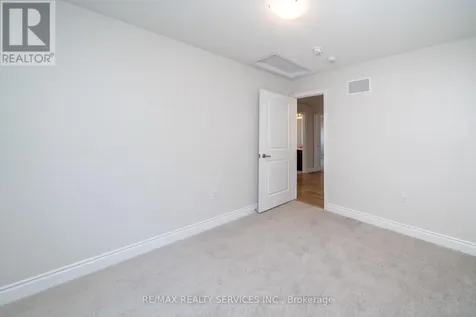 41 Union Boulevard Wasaga Beach ON L9Z 0M6