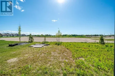 41 Union Boulevard Wasaga Beach ON L9Z 0M6