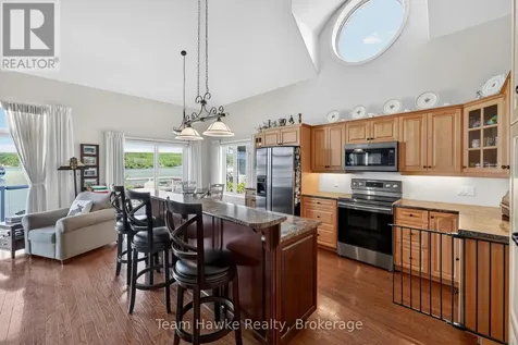 2 Beck Boulevard Penetanguishene ON L9M 2J4