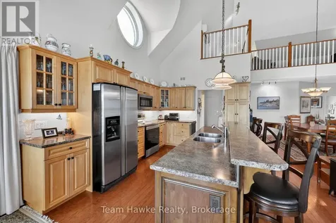 2 Beck Boulevard Penetanguishene ON L9M 2J4