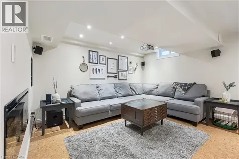 2301 Cavendish Drive Burlington ON L7P 3M3