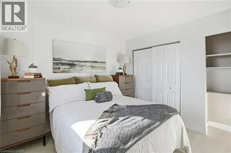 2373 King Street East Hamilton ON L8K 1X9