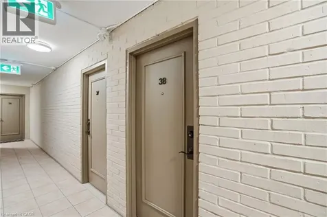 2373 King Street East Hamilton ON L8K 1X9