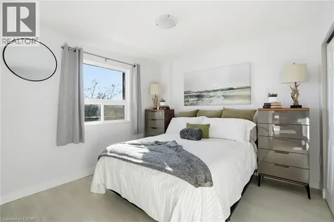 2373 King Street East Hamilton ON L8K 1X9