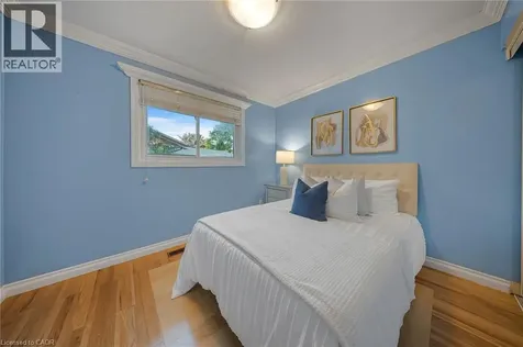 124 Dunsmere Drive Kitchener ON N2E 1V7