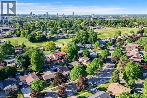 124 Dunsmere Drive Kitchener ON N2E 1V7