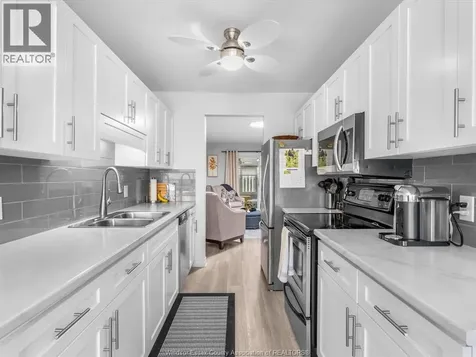 7 Cherry Lane Leamington ON N8H 5A5