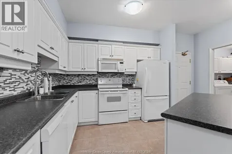 5995 Ellis Street Lasalle ON N9H 2P1