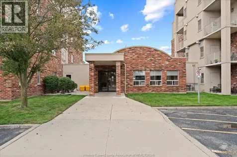 5995 Ellis Street Lasalle ON N9H 2P1