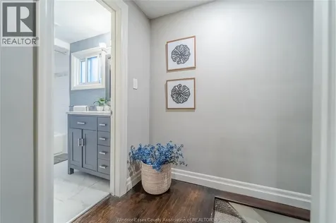 3536 Wolfe Court Windsor ON N9C 1X2