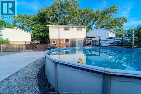 3536 Wolfe Court Windsor ON N9C 1X2