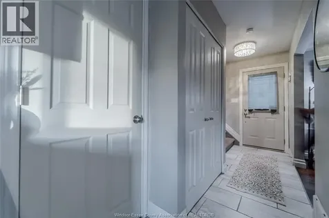 3536 Wolfe Court Windsor ON N9C 1X2
