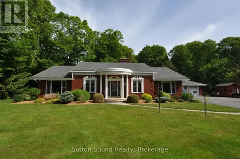 294 Forest Hill Drive Georgian Bluffs ON N4K 5N6