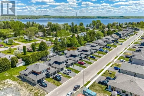 114 Hollybrook Crescent Azilda ON P0M 1B0