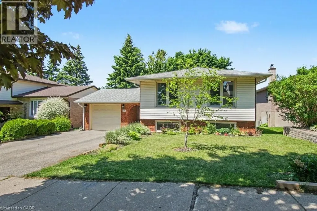94 Devonglen Drive Kitchener ON N2E 2C5