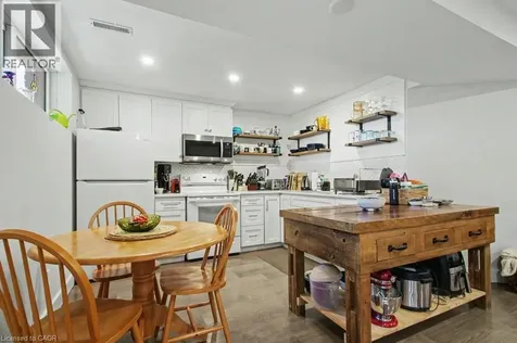 94 Devonglen Drive Kitchener ON N2E 2C5