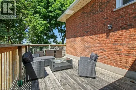 94 Devonglen Drive Kitchener ON N2E 2C5