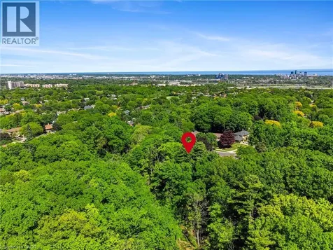 1145 Forestvale Drive Burlington ON L7P 3G6