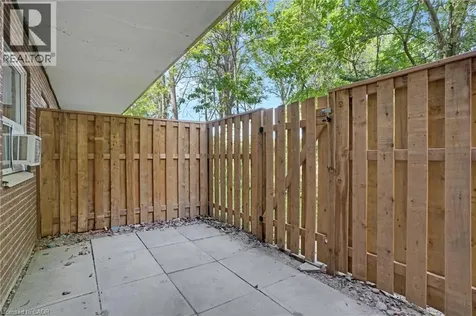 793 Colborne Street Brantford ON N3S 7J3