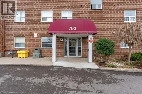 793 Colborne Street Brantford ON N3S 7J3