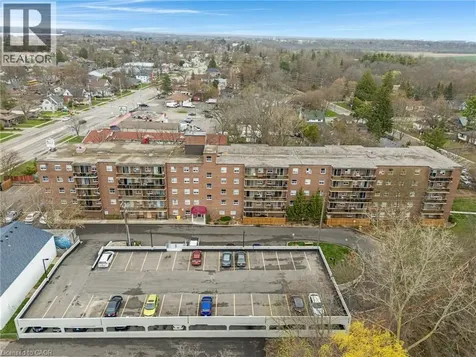 793 Colborne Street Brantford ON N3S 7J3