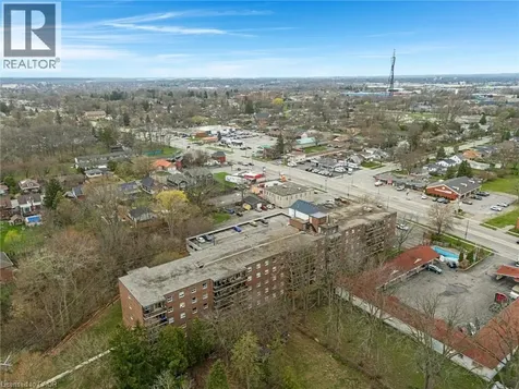 793 Colborne Street Brantford ON N3S 7J3