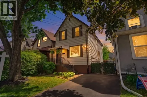 124 Campbell Avenue Hamilton ON L8H 2E9